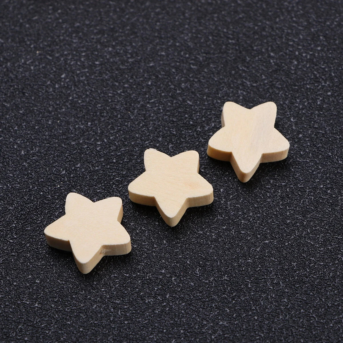 50Pcs Wooden Beads Lovely Five-Pointed Star Beads DIY Handmade Jewelry Accessories Wood Beads Craft Supplies